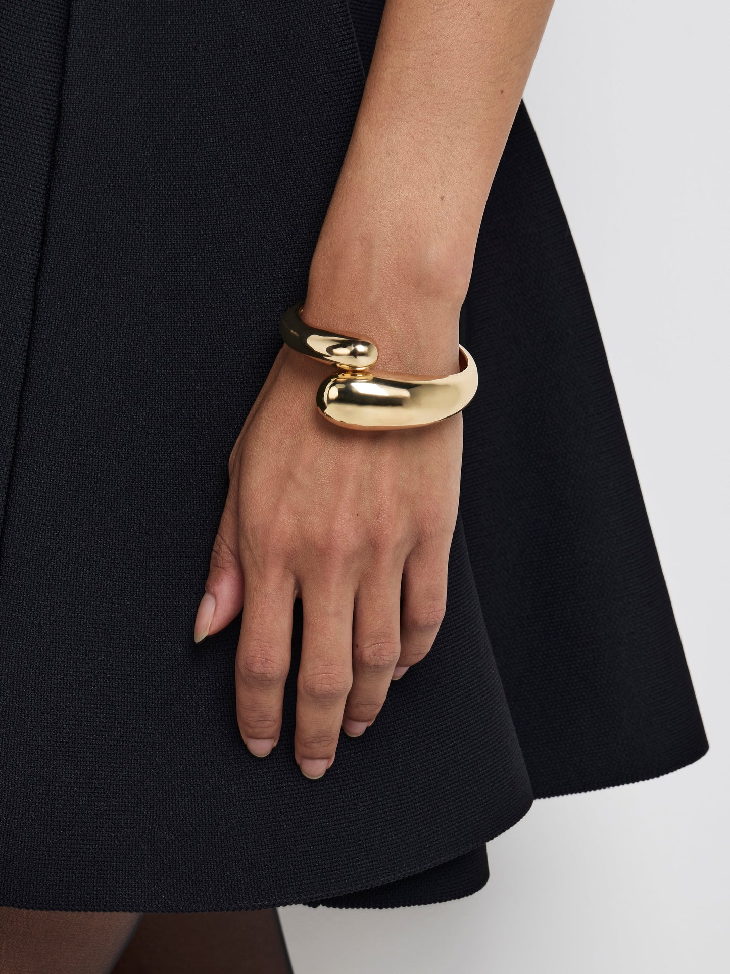 INFINITY BANGLE