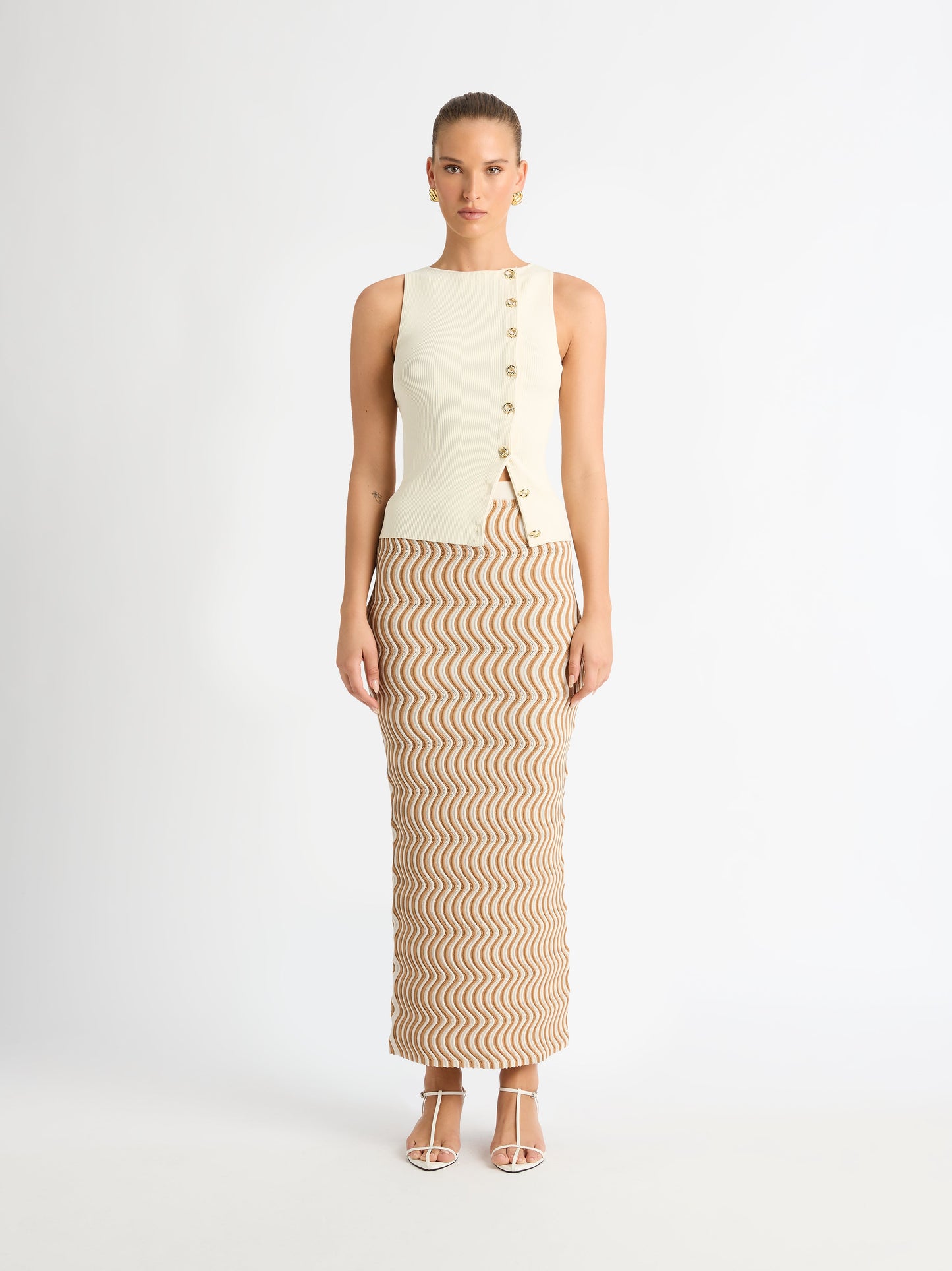 WAVY KNIT SKIRT