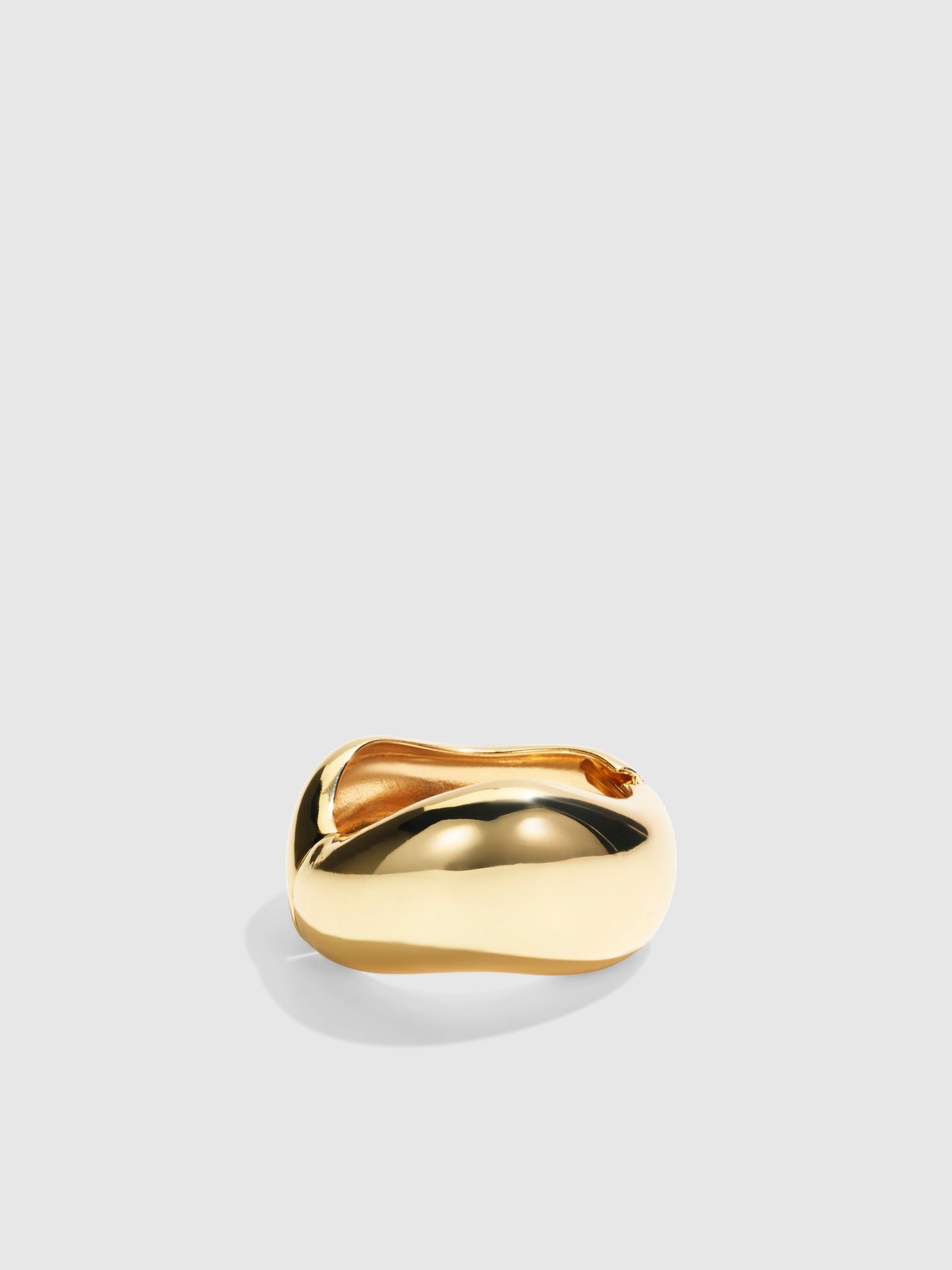 HERA BANGLE