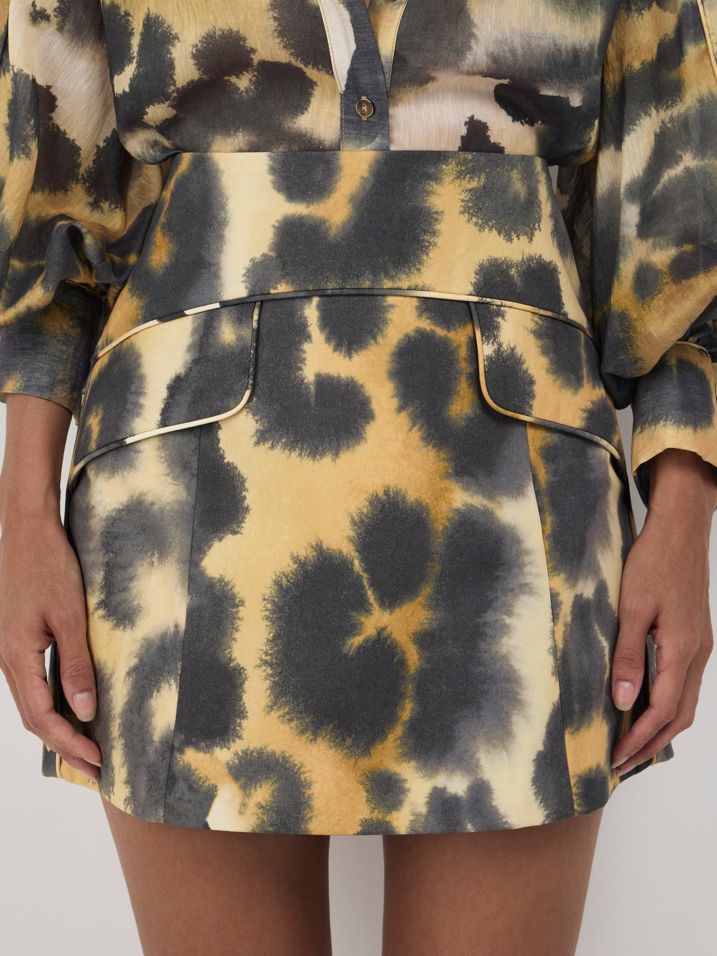 FELINE MINI SKIRT