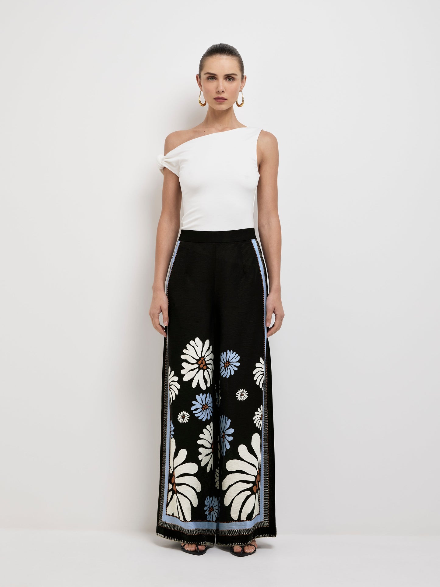 SIMMIE TOP