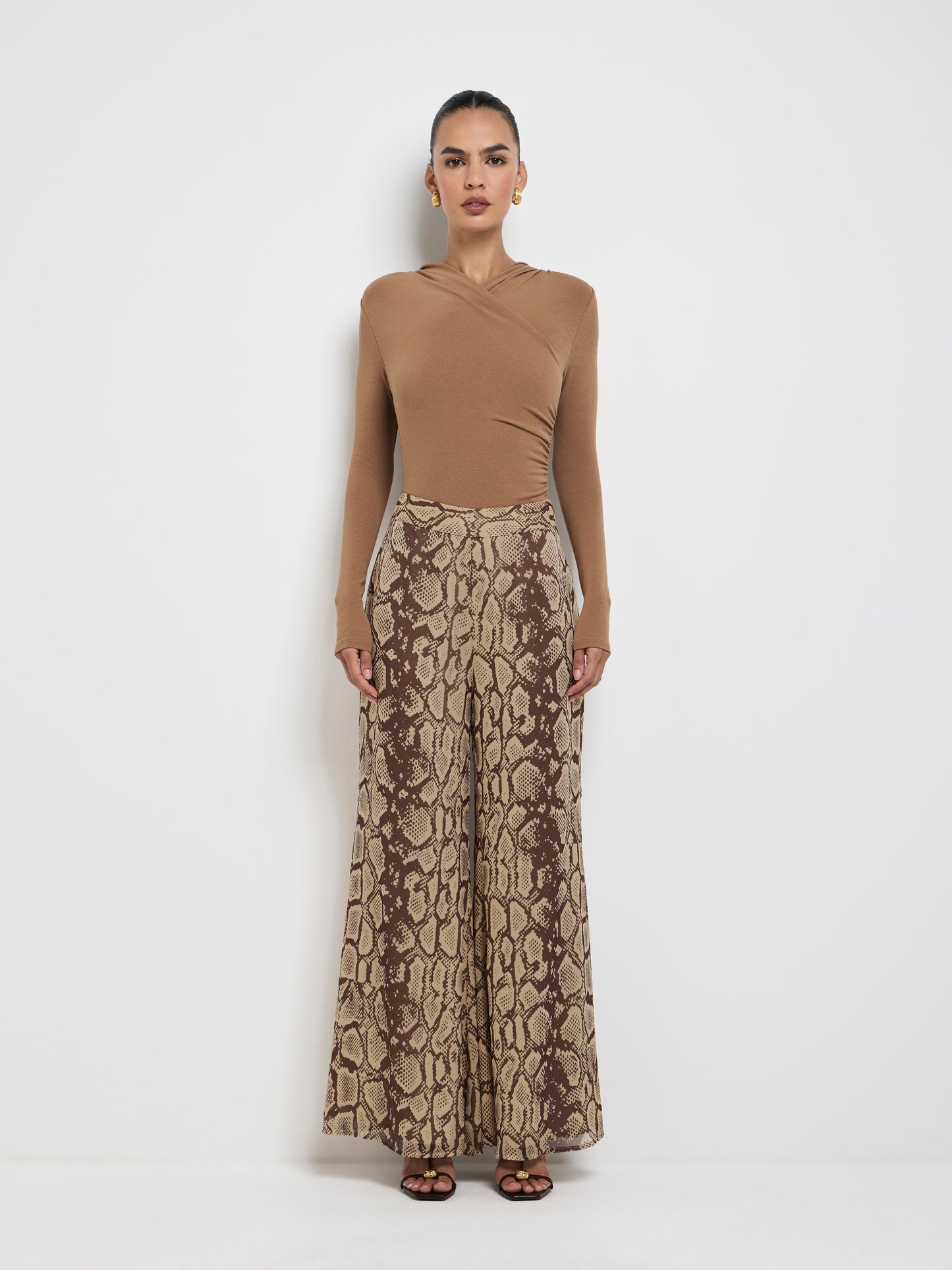 DAPHNE PANT