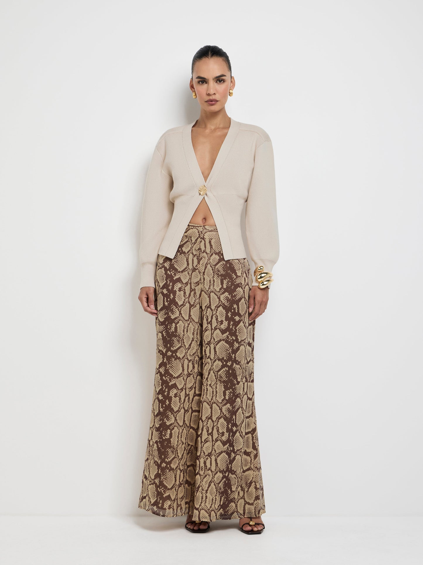 DAPHNE PANT