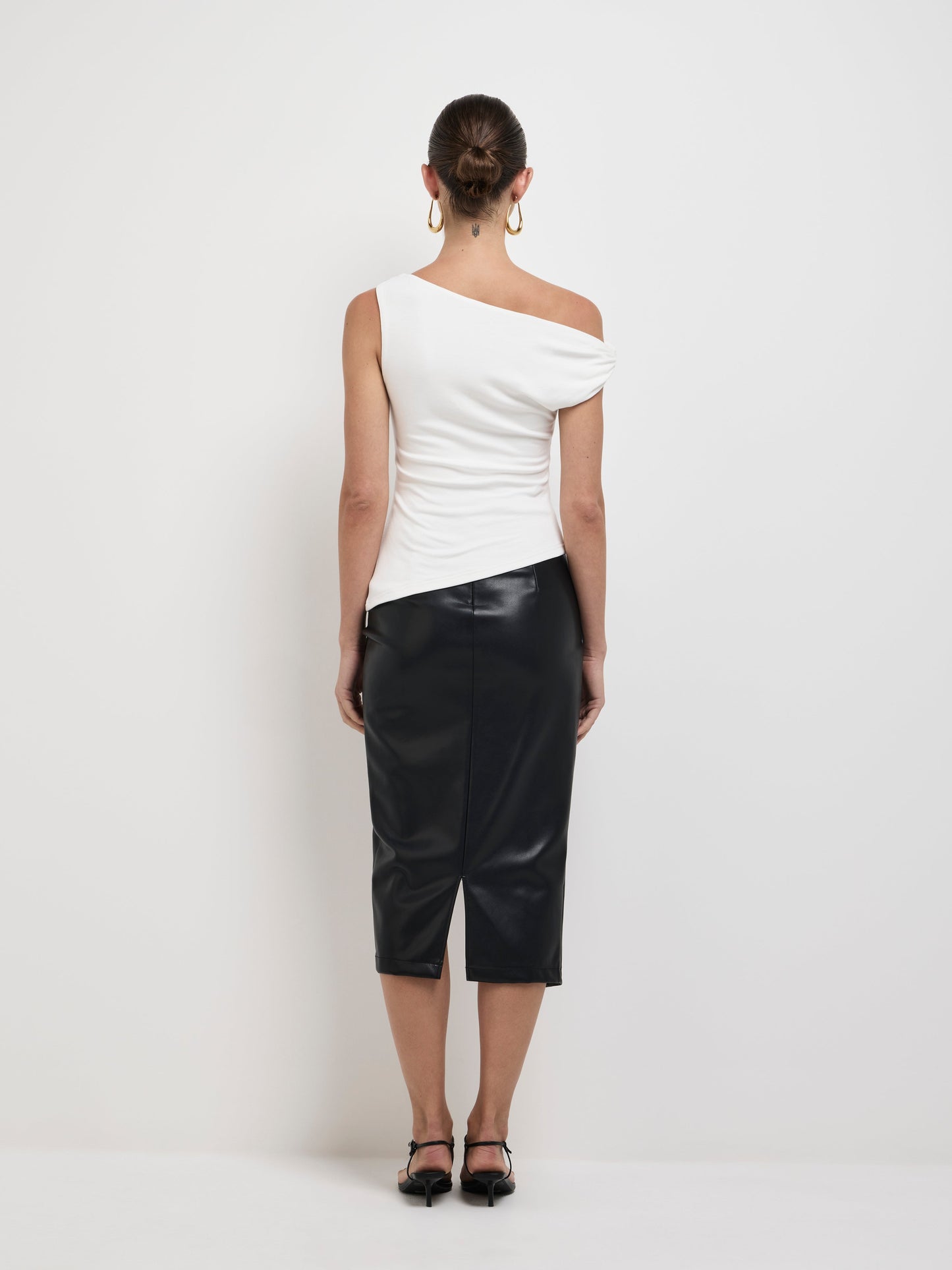 SIMMIE TOP