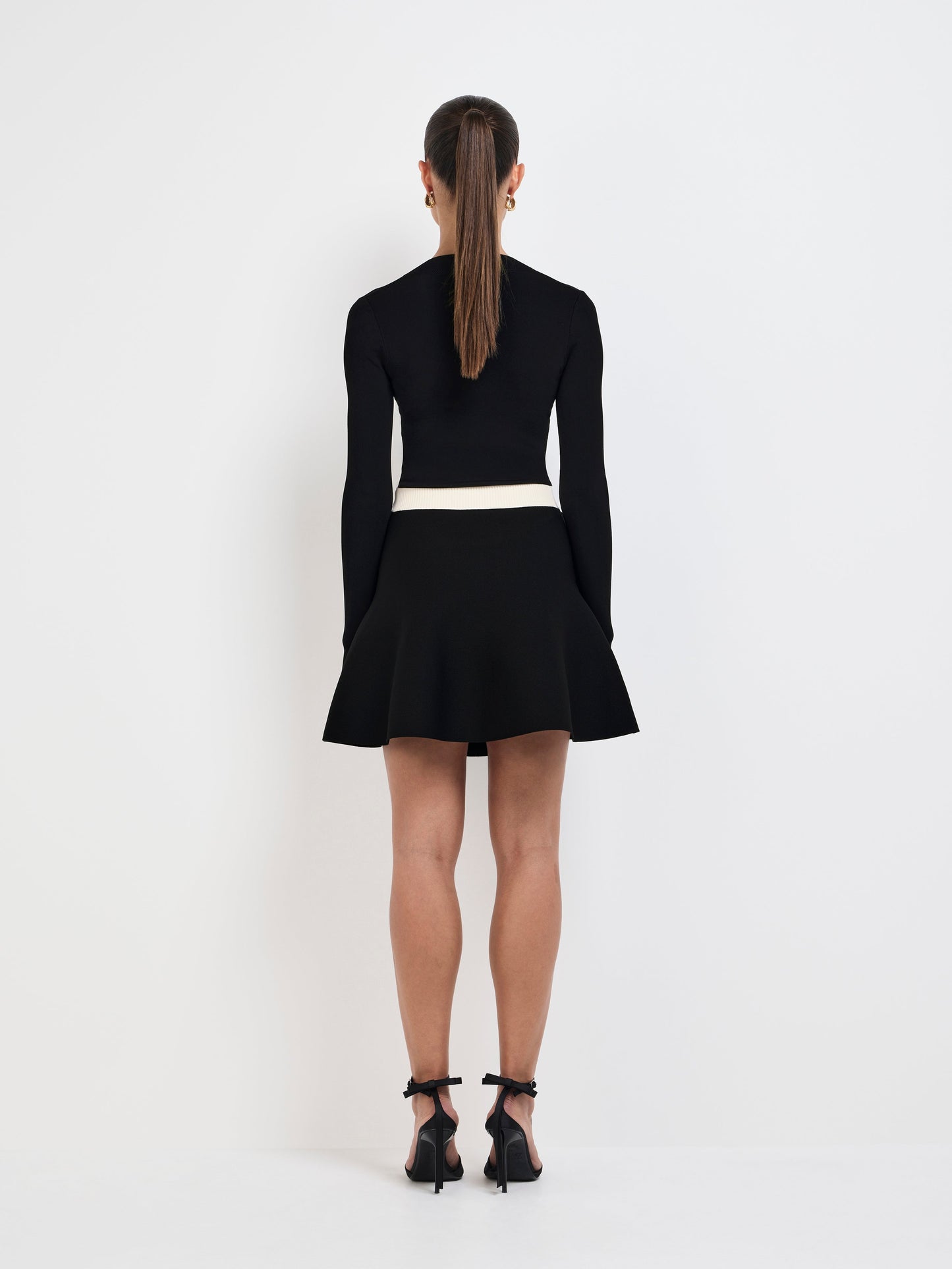 FIA SKIRT
