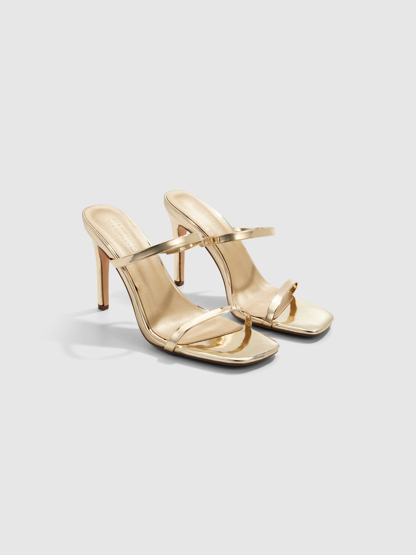 TINA HEEL