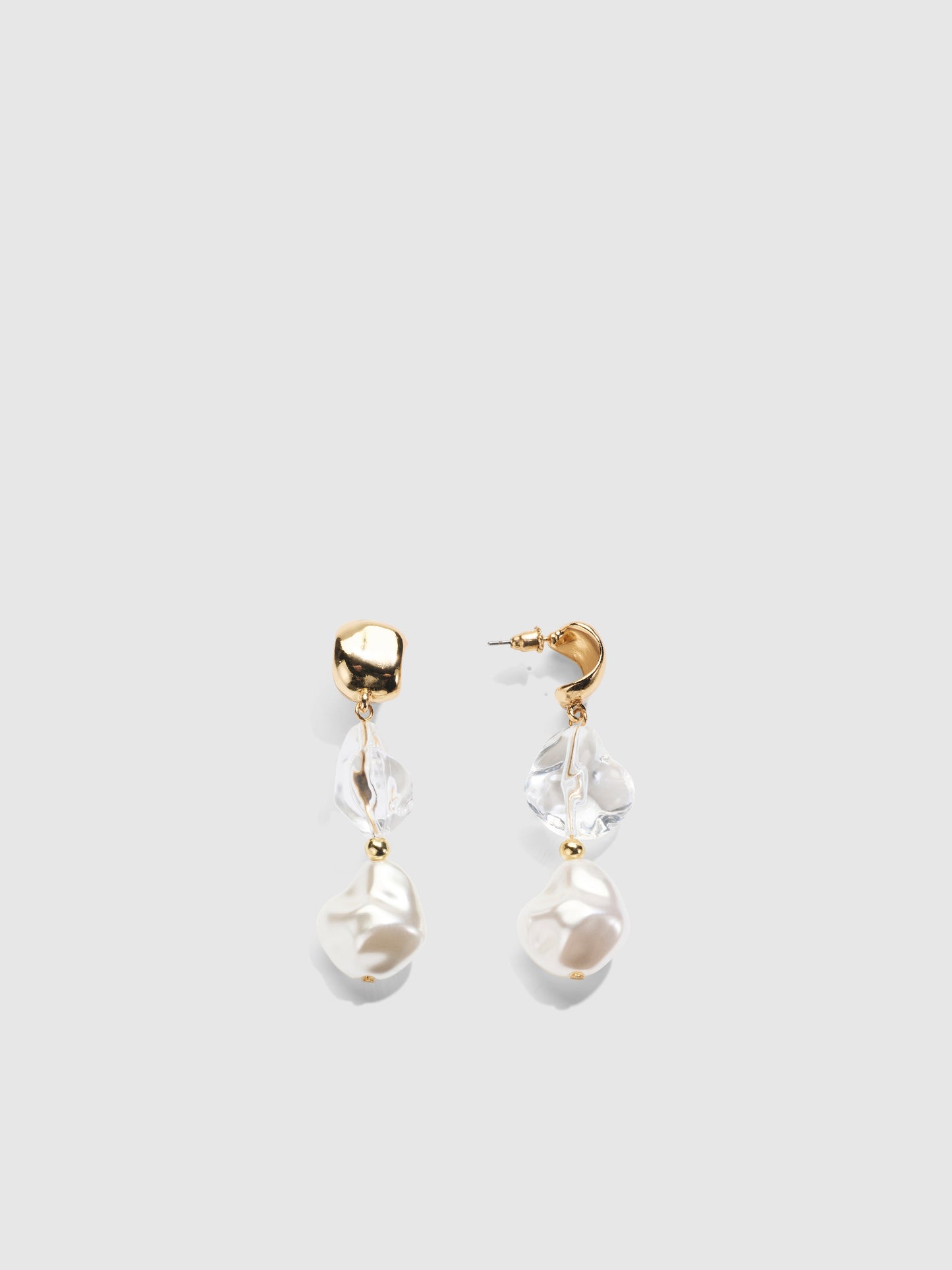MIA EARRINGS