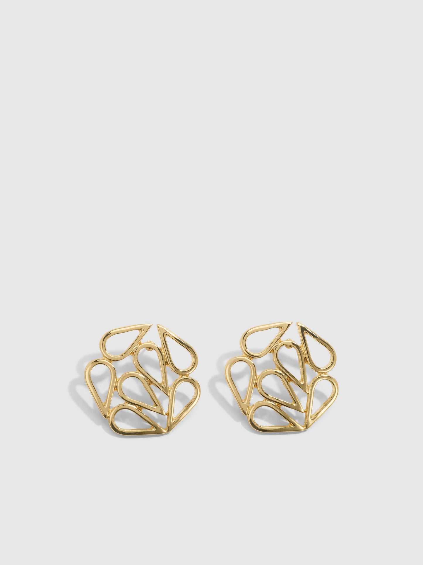 ESSIE EARRINGS
