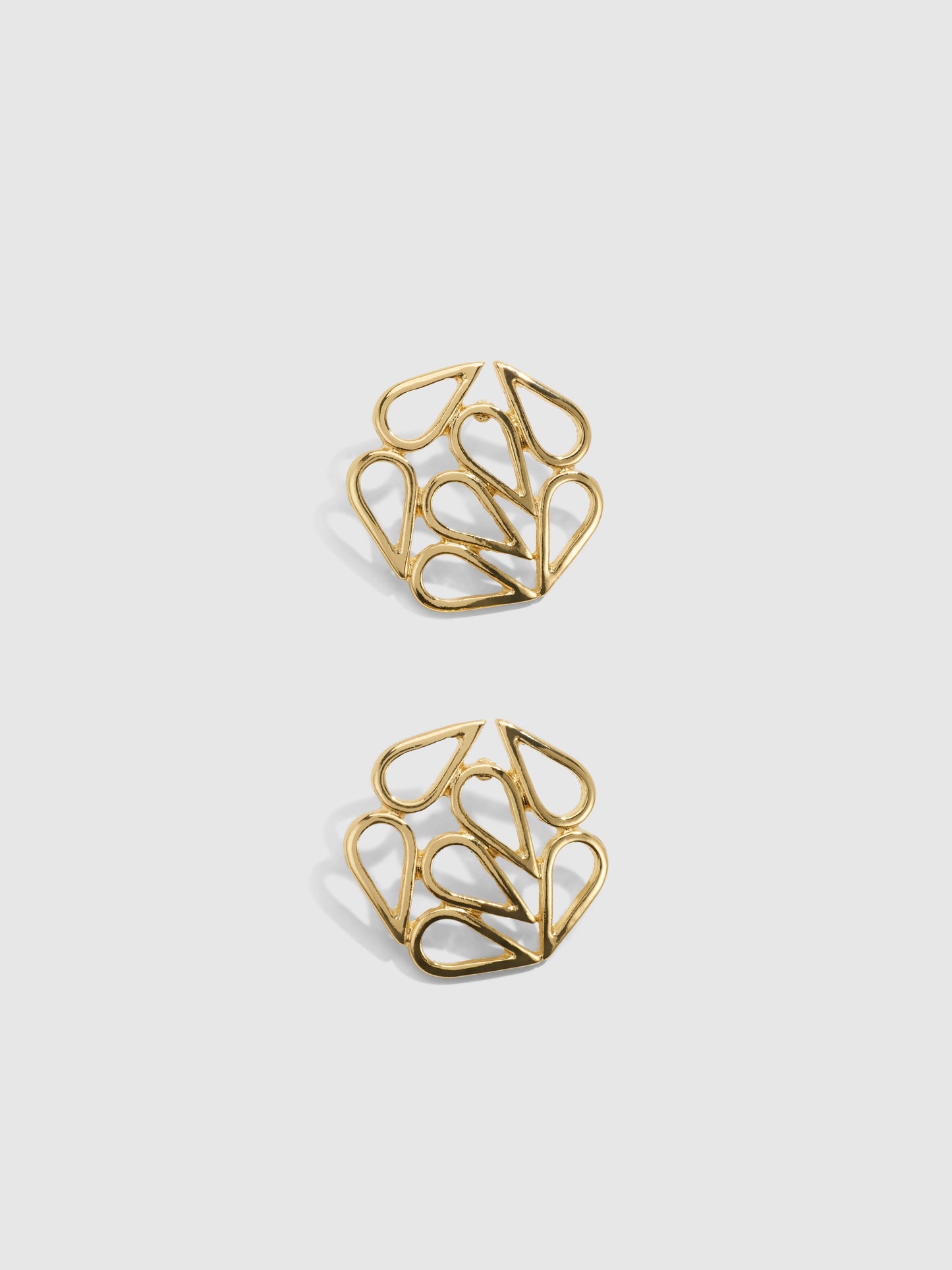 ESSIE EARRINGS