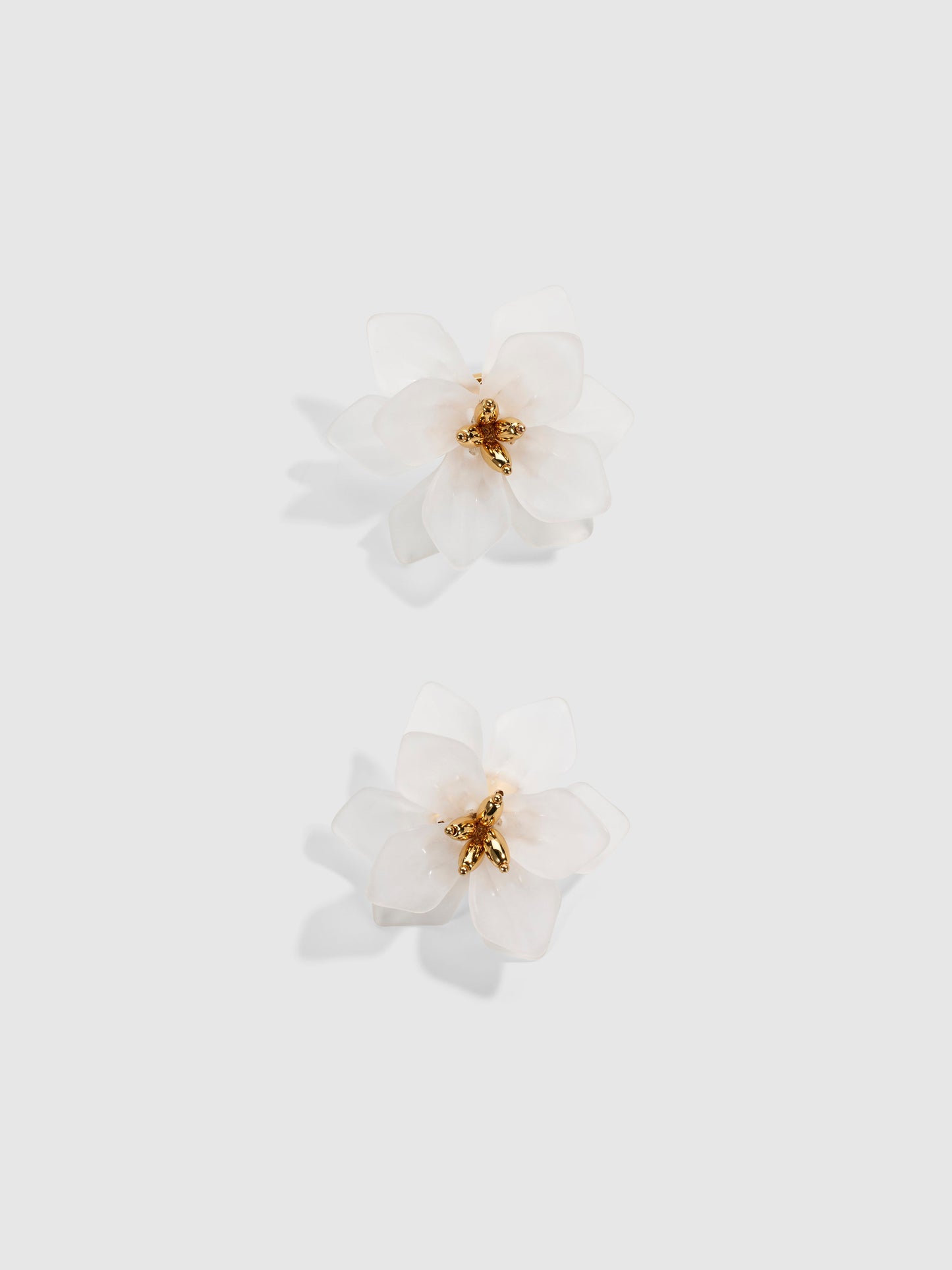 ALICA EARRING