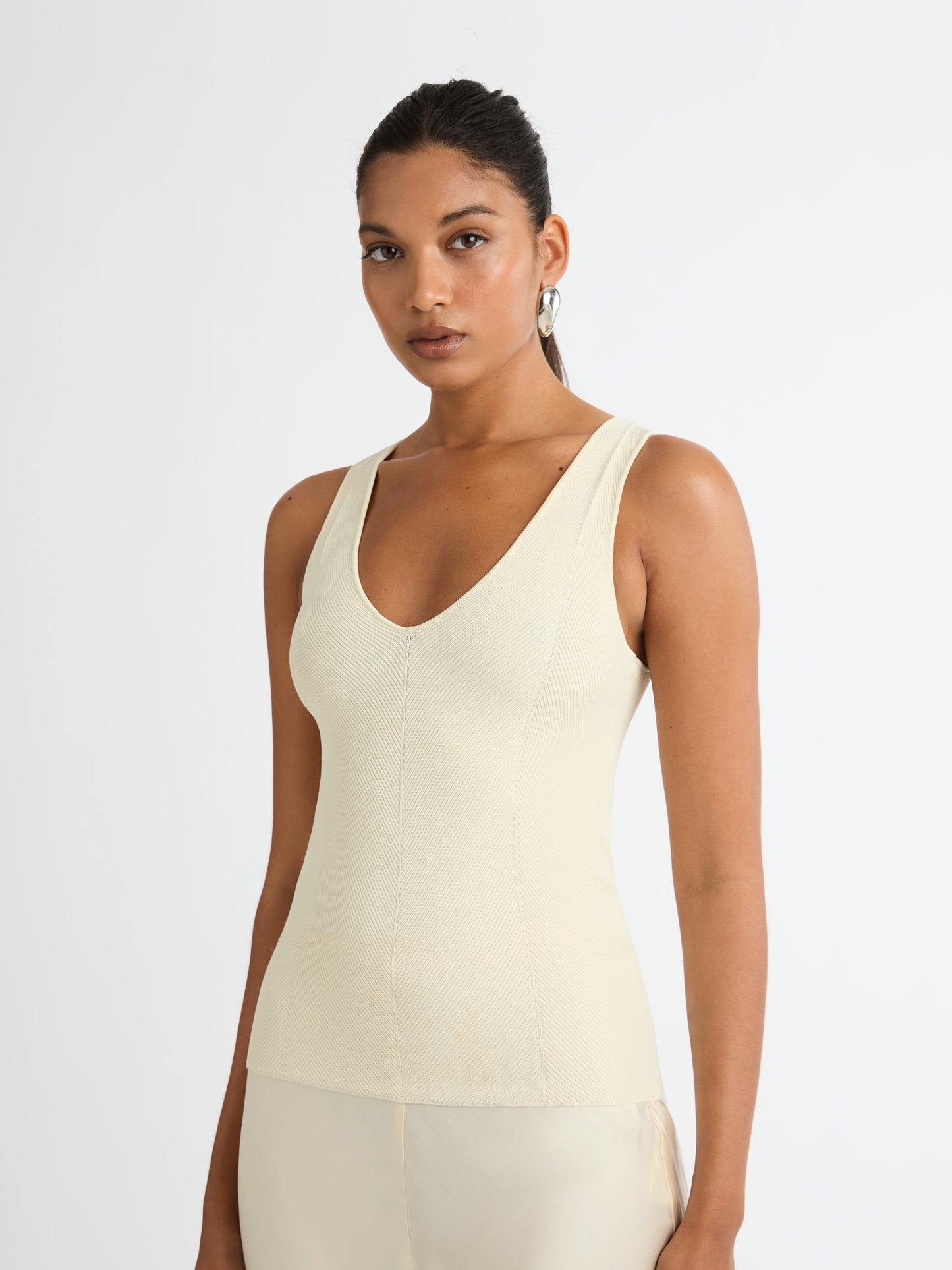 KELSIE LONGLINE TOP