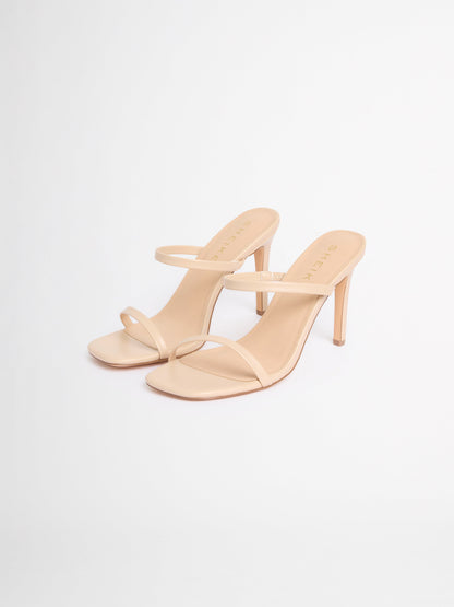 TINA HEEL