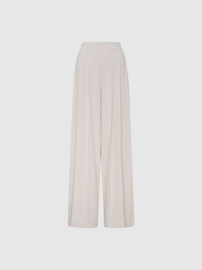 ADELE PANT