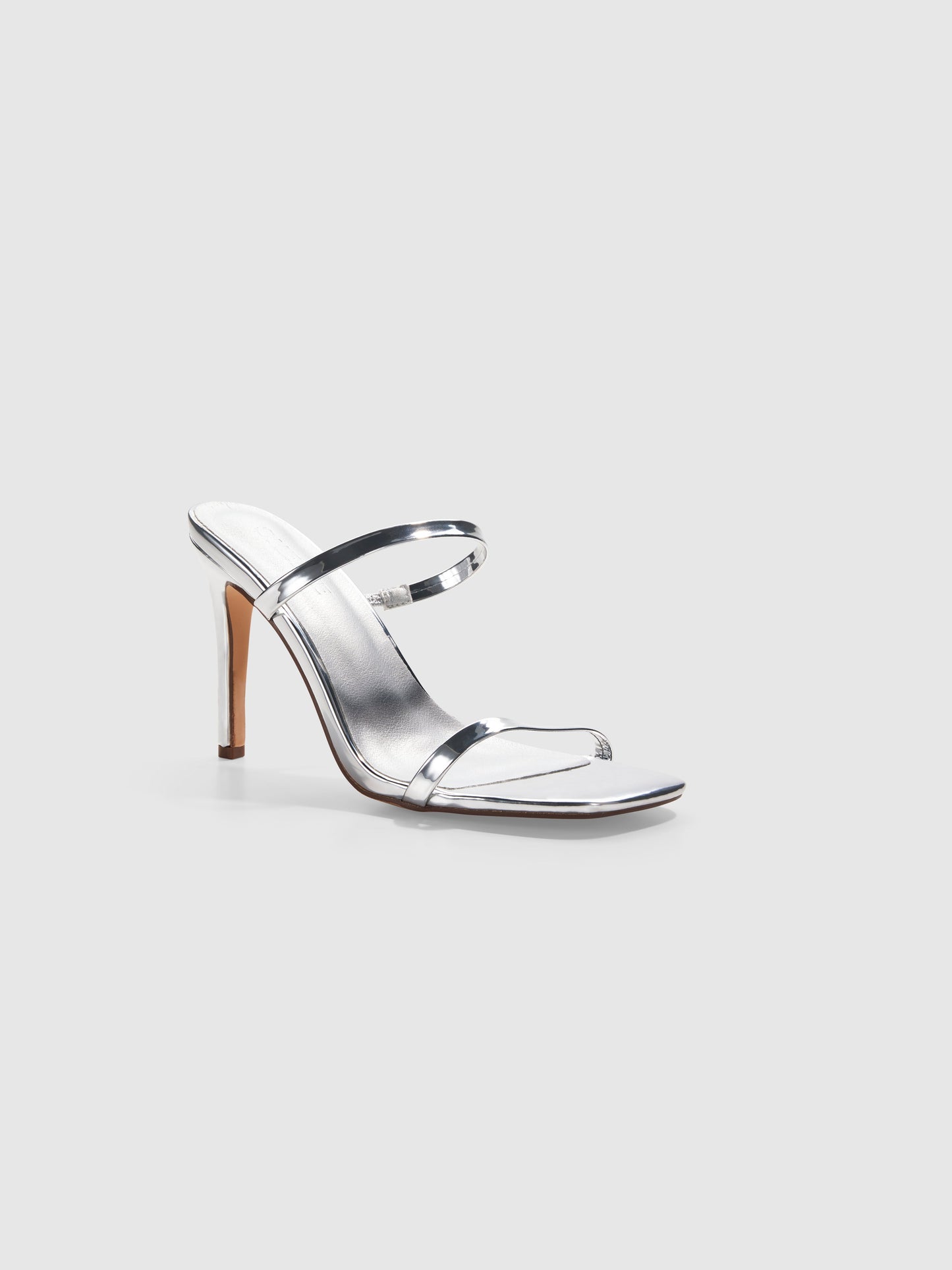 TINA HEEL