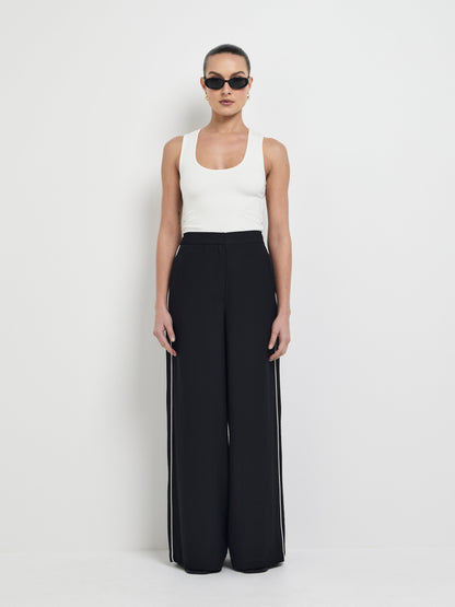 ALEXIA PANT