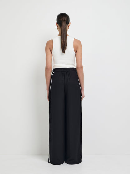 ALEXIA PANT